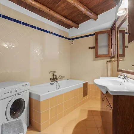 Appartement Countryside 1 With Shared Swimming Pool *